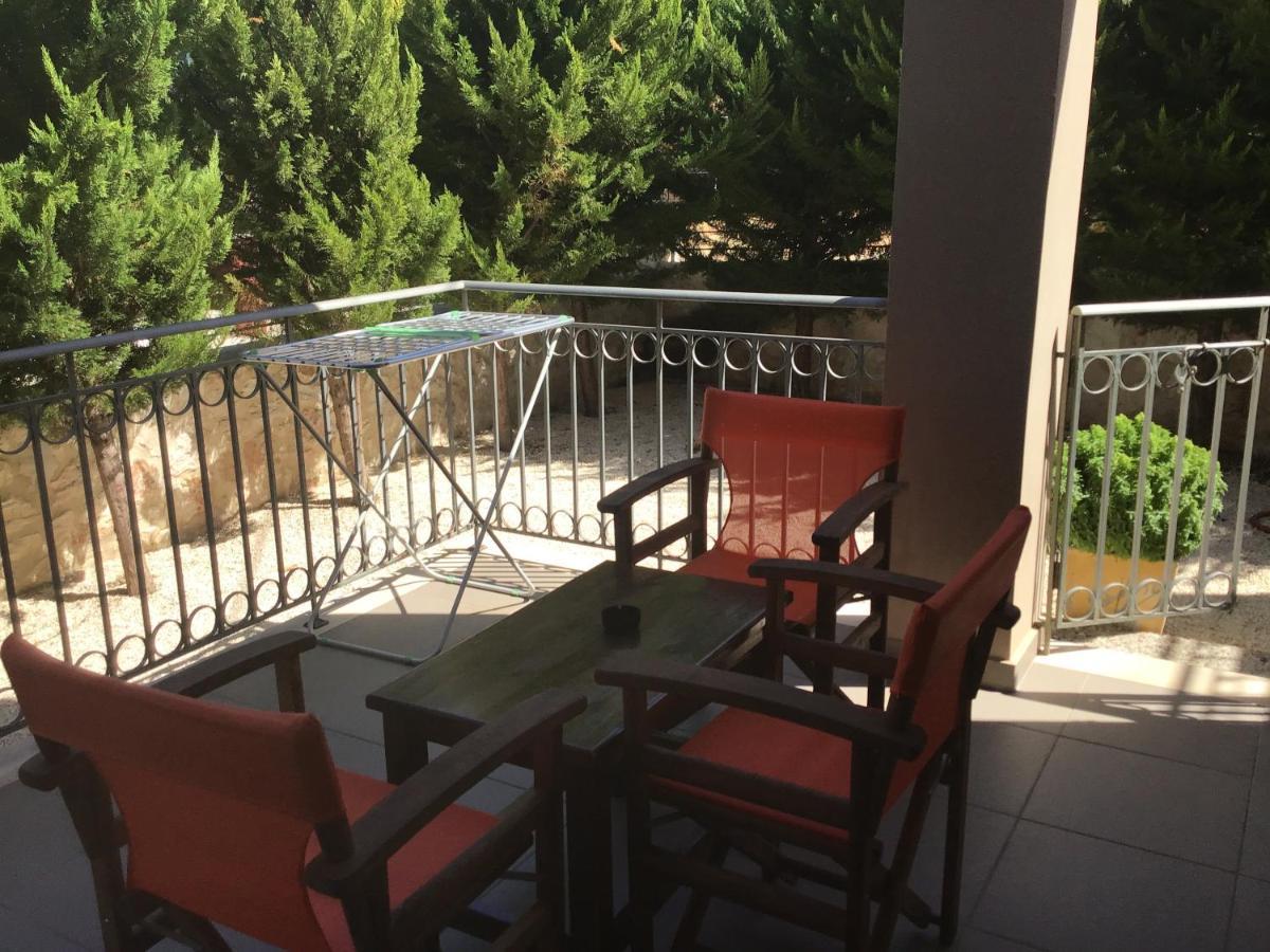 D'Angelos Apartments Karavomylos Esterno foto