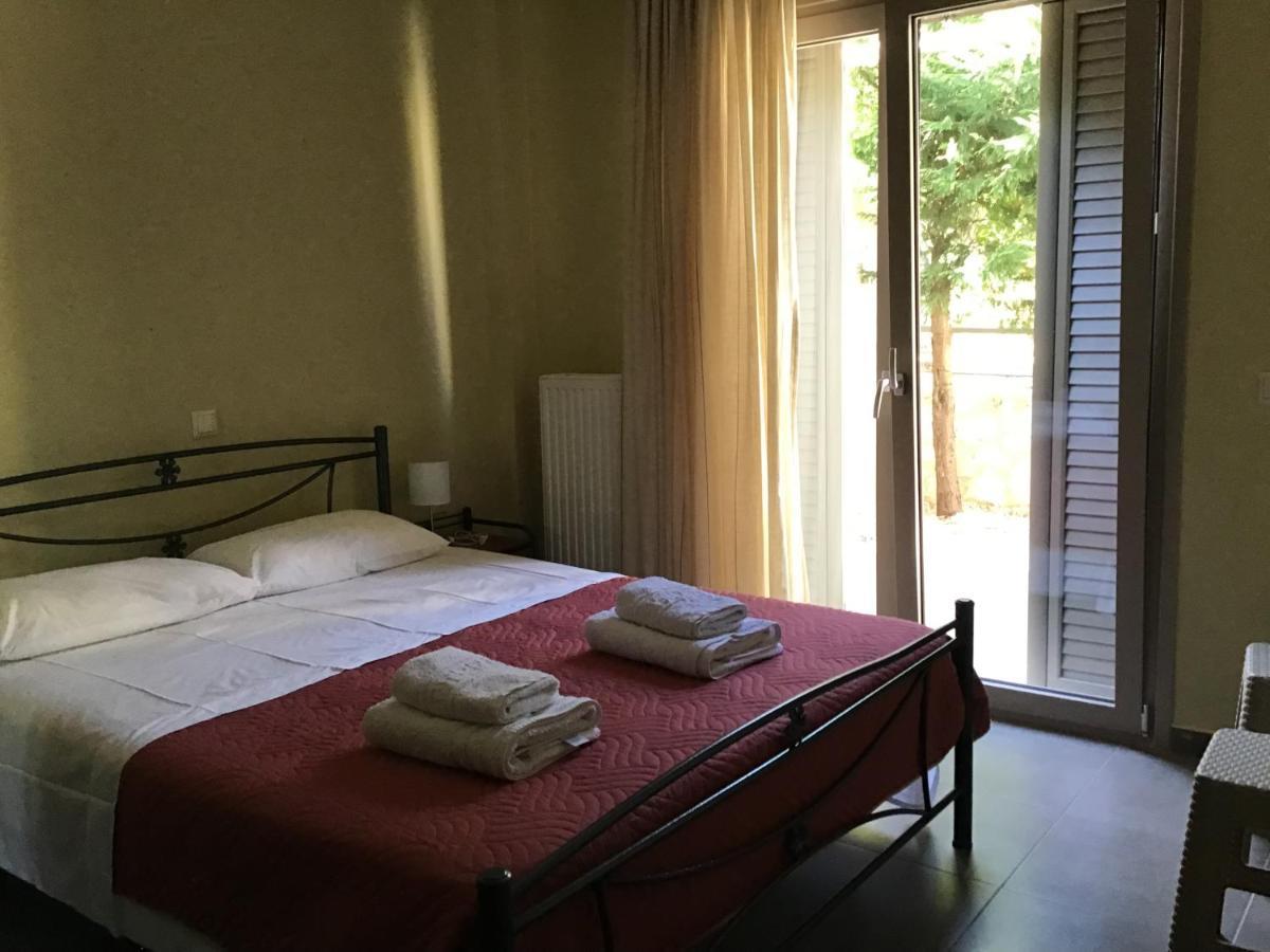 D'Angelos Apartments Karavomylos Esterno foto