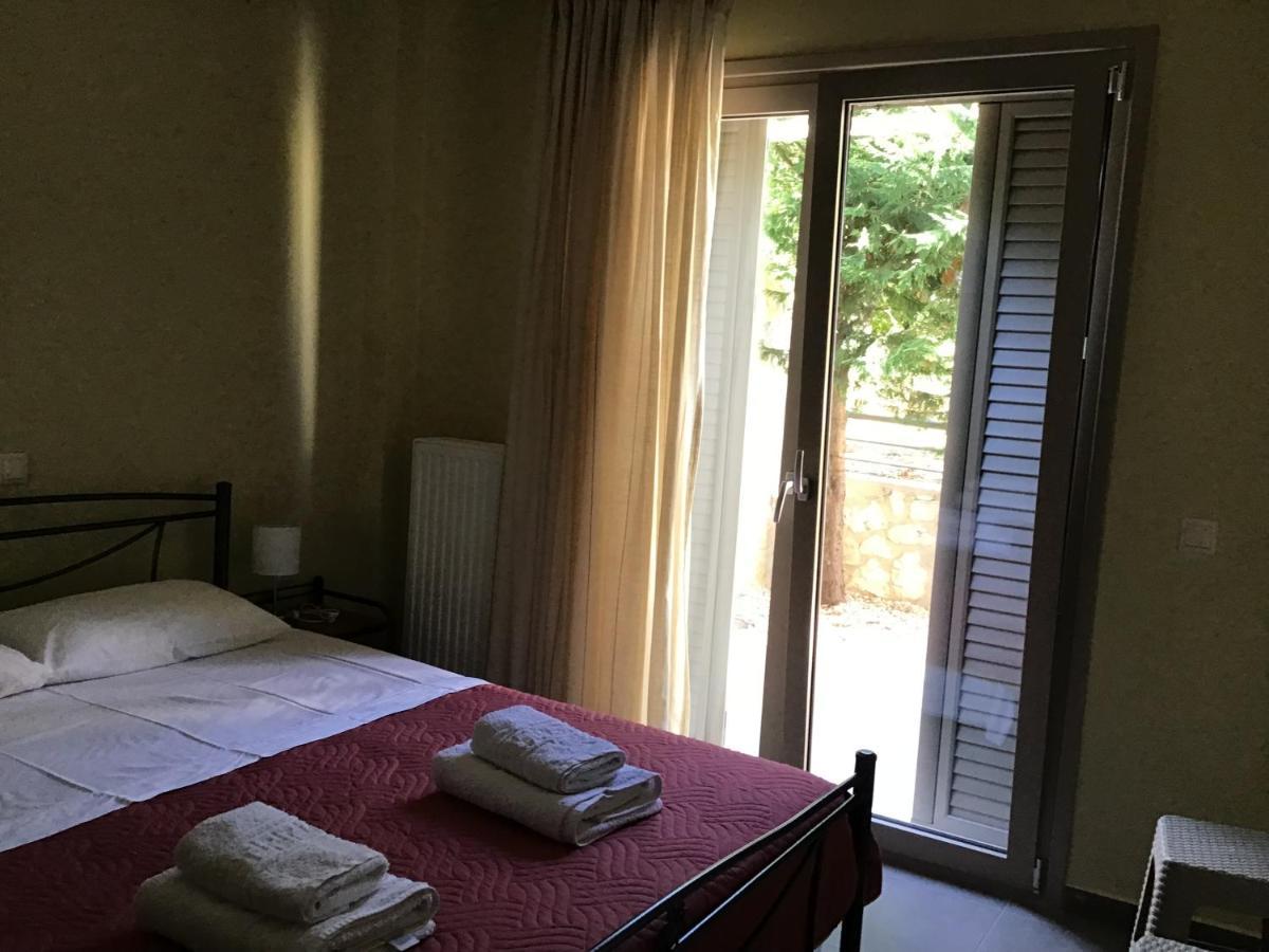 D'Angelos Apartments Karavomylos Esterno foto