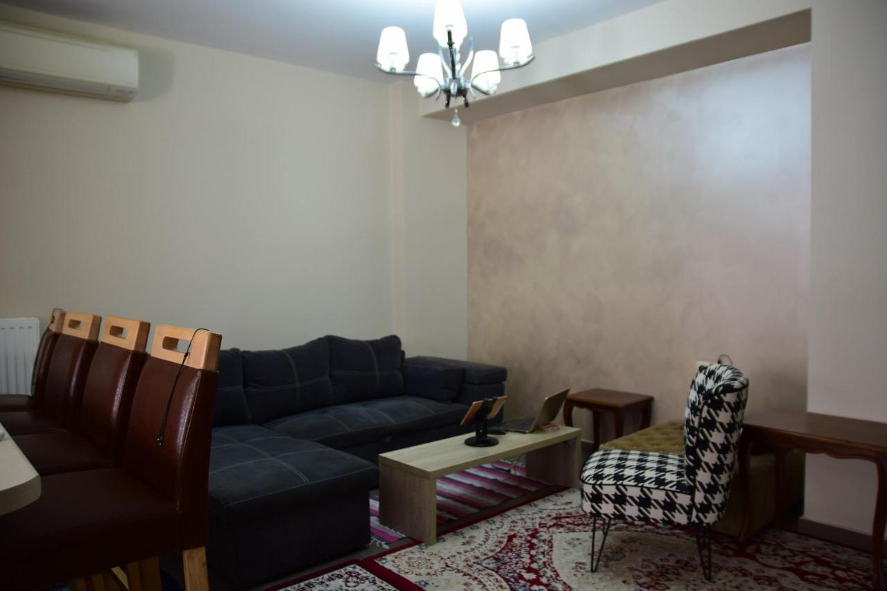 D'Angelos Apartments Karavomylos Esterno foto
