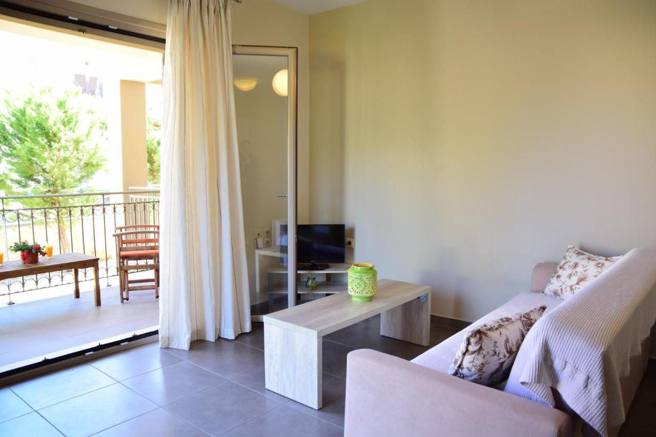 D'Angelos Apartments Karavomylos Esterno foto